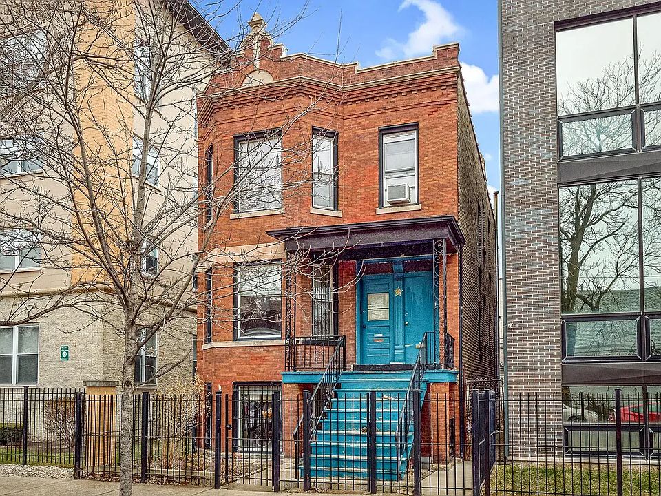 1st image of 2712 W Cortland St #1