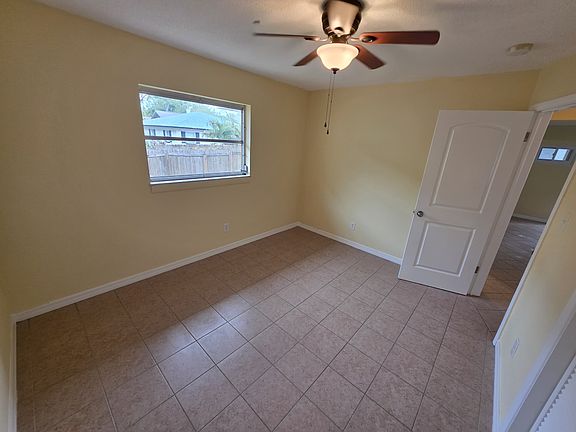 5th image of 1402 N Osceola Ave