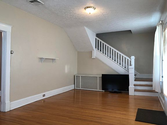 5th image of 315 McCormick Blvd