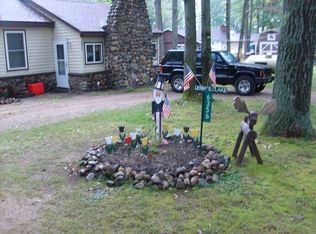 6356 Maple St, Gladwin, MI 48624