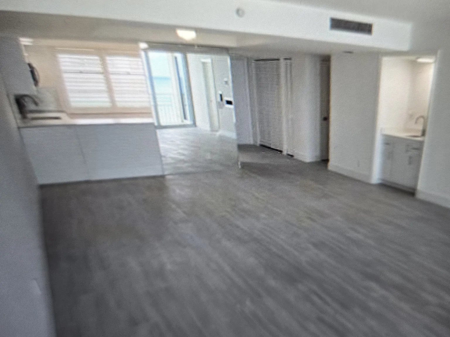 2 bed, 1230 sqft, $6,300 — Photo 2
