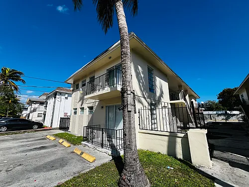8277 NE Miami Ct #102 Photo 1 8277 NE Miami Ct #102 Photo 1