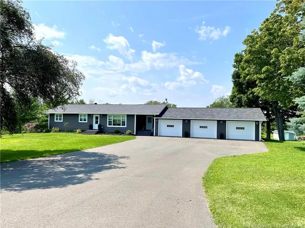 615 Rockland Rd, Brighton, NB E7P 1G4