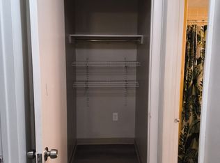 180 Fulton St, Fall River, MA 02720