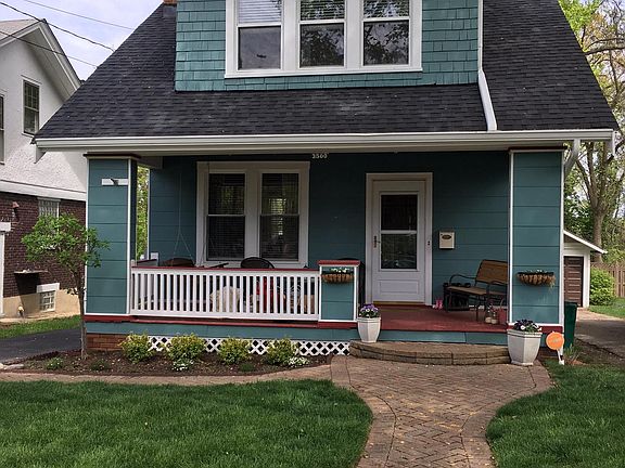 Front Yard & Walkway