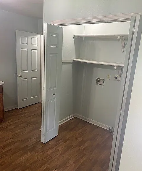 1299 Crescent Ct — Photo 23