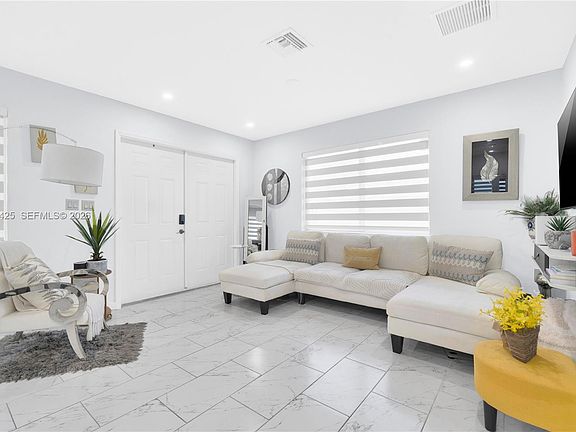 4th image of 3210 SW 24th Ter