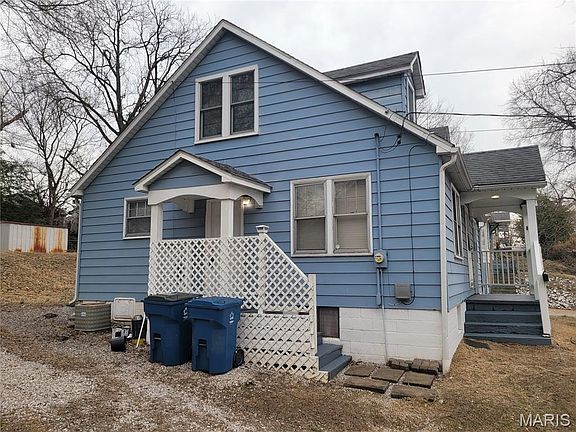 4th image of 3416 Robin Ave