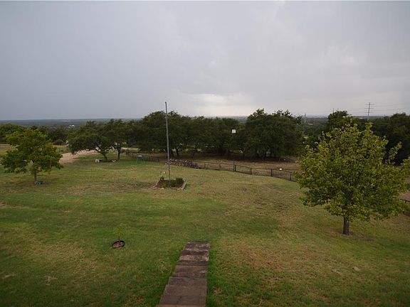 4th image of 111 County Road 305