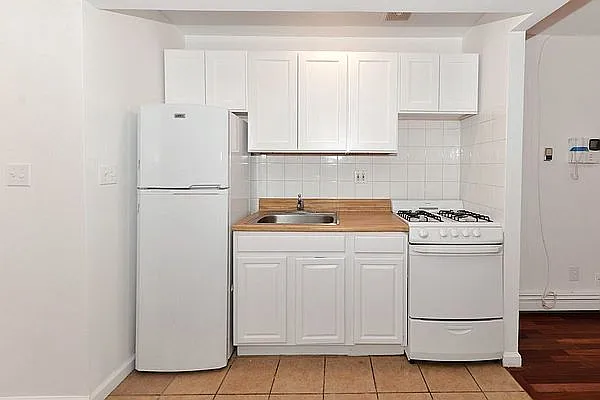 Rented by J Misrahi Realty Corp | media 13