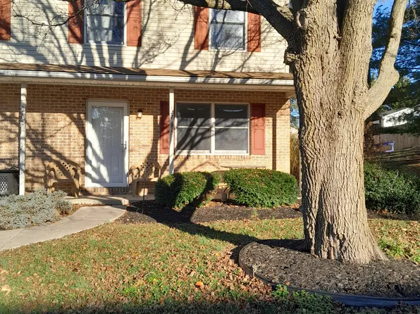 122 Main St, New Windsor, MD 21776
