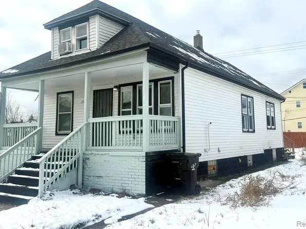 13463 Buffalo St #1, Hamtramck, MI 48212