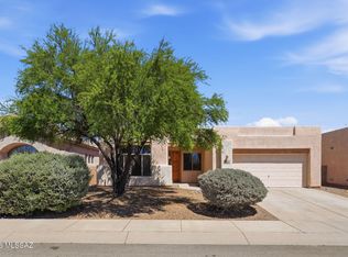337 E Calle Albita, Green Valley, AZ 85614