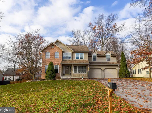 377 Bradley Ln, Shippensburg, PA 17257