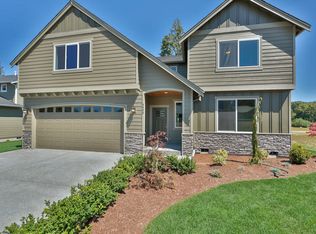 5456 Beach Rock Loop Dr, Blaine, WA 98230