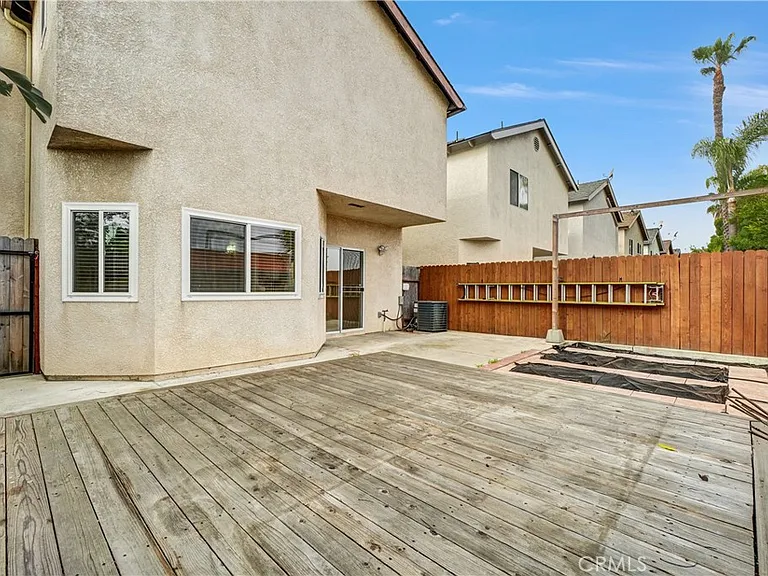 1309 Hunt Ter — Photo 30