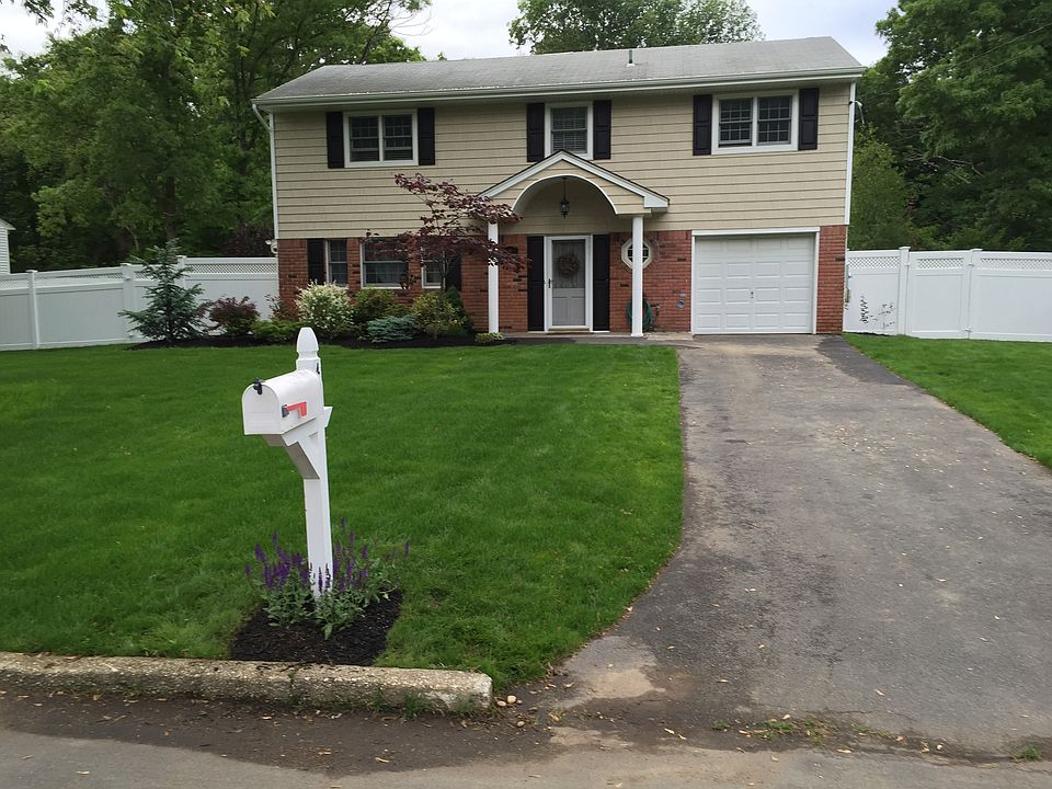1st image of 43 Richmar Dr