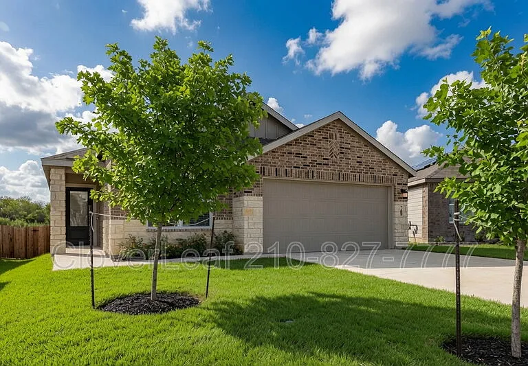 706 Red Field Way — Photo 1