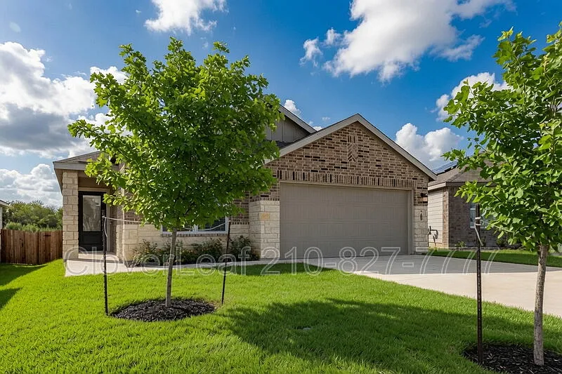 706 Red Field Way