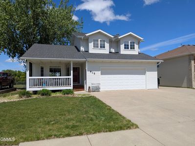 612 Bridgeport Dr, Bismarck, ND, 58504