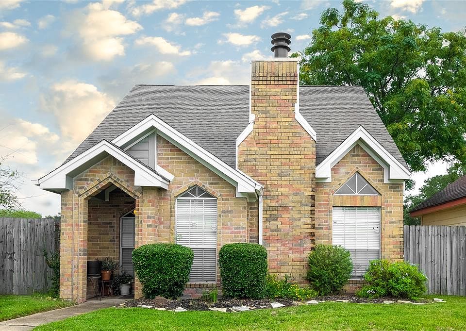 1st image of 10010 Fairplum Dr