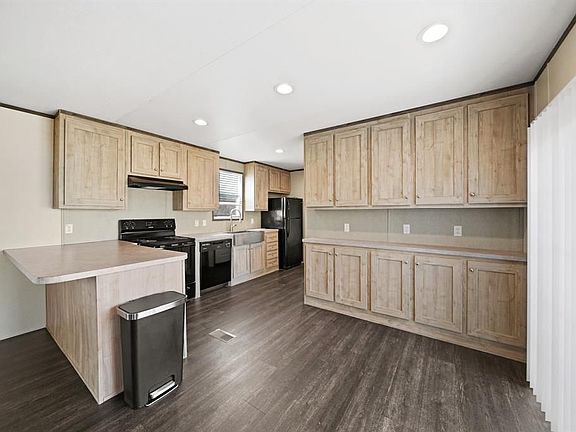 4th image of 12802 D Wagner Ln #1