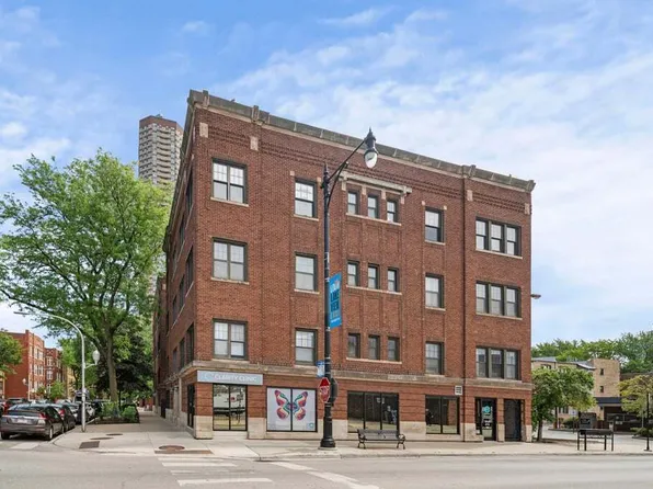 735 W Waveland Ave #3, Chicago, IL 60613