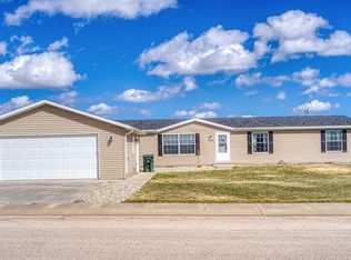 2505 Wrangler Rd, Gillette, WY 82718