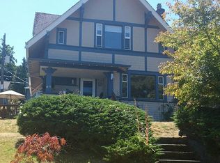 411 Smith St, Seattle, WA 98109