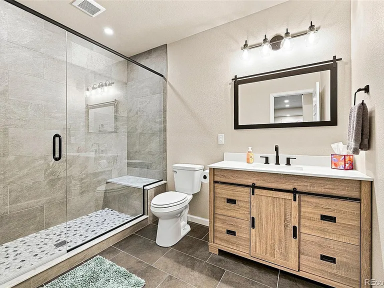 18489 W 84th Pl — Photo 19