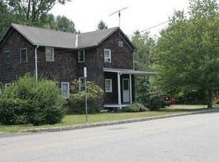 110 Maple Ave, Chester, NJ 07930