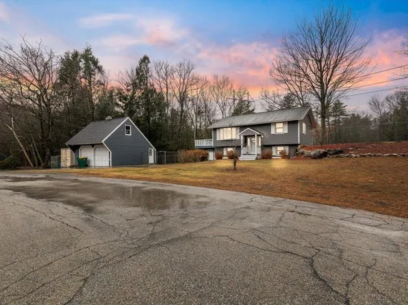 12 Stoneybrook Lane, Kingston, NH 03848