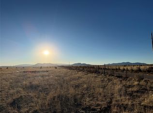 38 Simmons Rd, Stanley, NM 87056