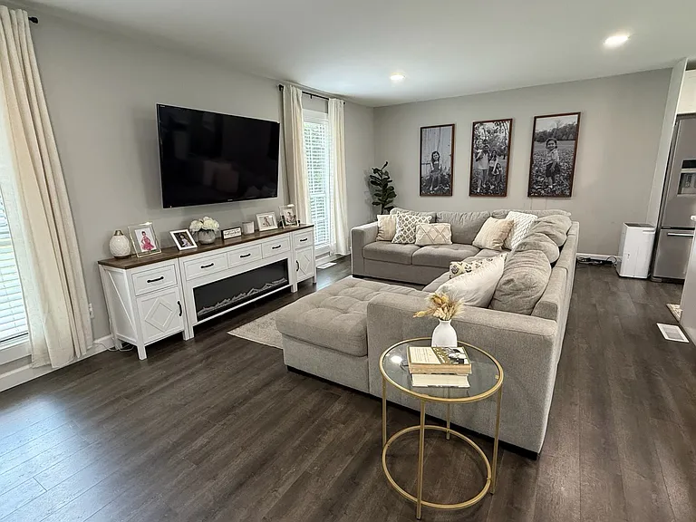 467 Belinda Pkwy — Photo 8