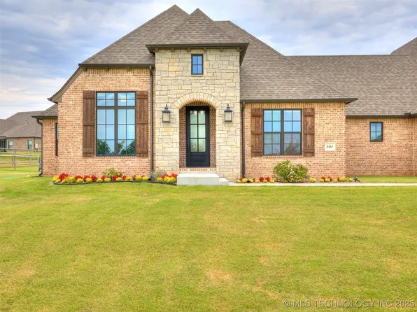 8403 E 106th Pl N, Owasso, OK 74055