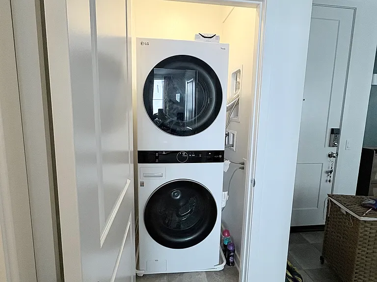 1000 N Tangent Privado #202 — Photo 9