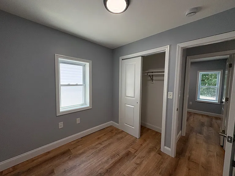 213 Dewitt Ave — Photo 18