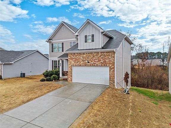 3rd image of 108 McGinnis Cir