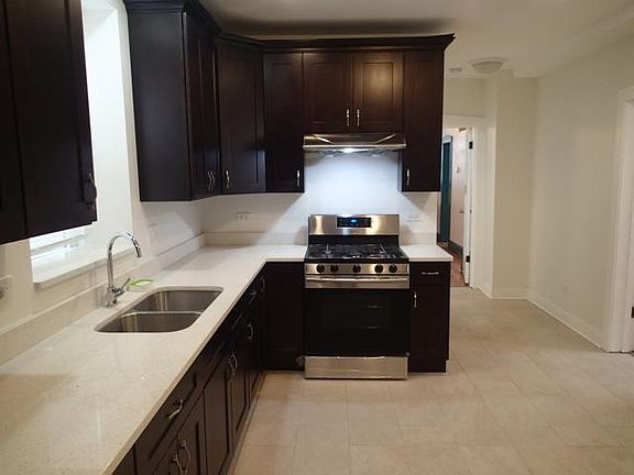 2nd image of 4313 S Washtenaw Ave #1