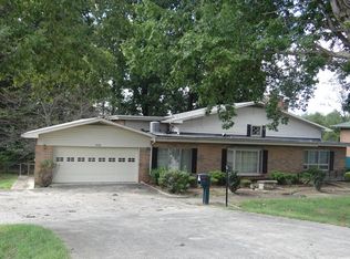 975 Piney Forest Rd, Danville, VA 24540