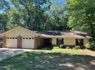 31 Smoking Oaks Rd, Conway, AR 72034