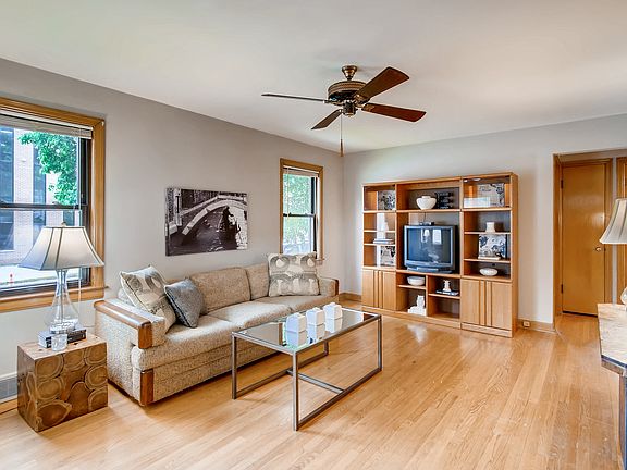 4th image of 1501 Elmwood Ave