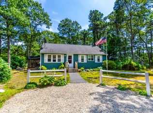 106 Waterhouse Rd, Buzzards Bay, MA 02532
