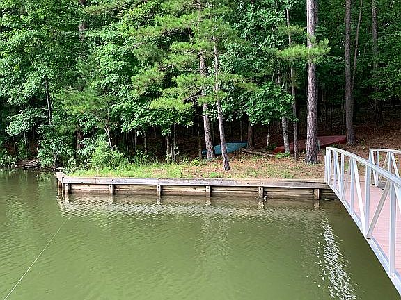 2nd image of 346 Willow Pointe