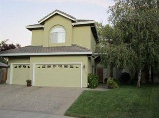 3016 Valasstrada Ct, Carmichael, CA 95608