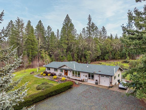 2nd image of 9728 Lower River Rd