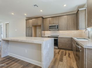2121 W Sonoran Desert Dr #21, Phoenix, AZ 85085