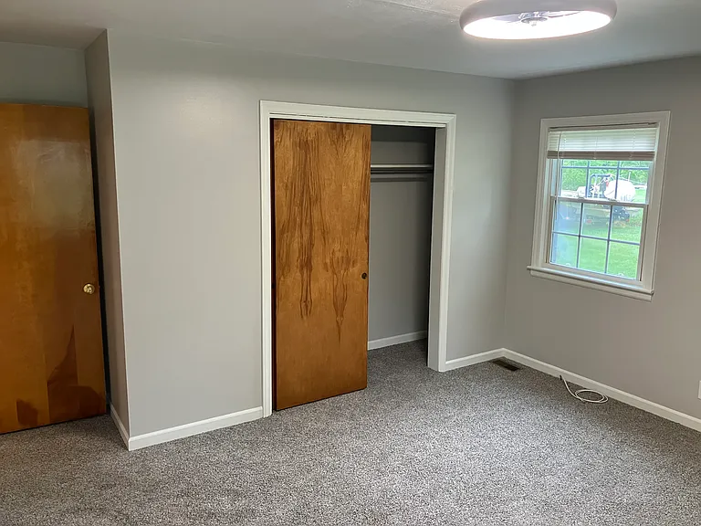 1320 Oxford Pl — Photo 11