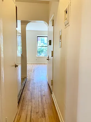 Rented by Living New York | media 13