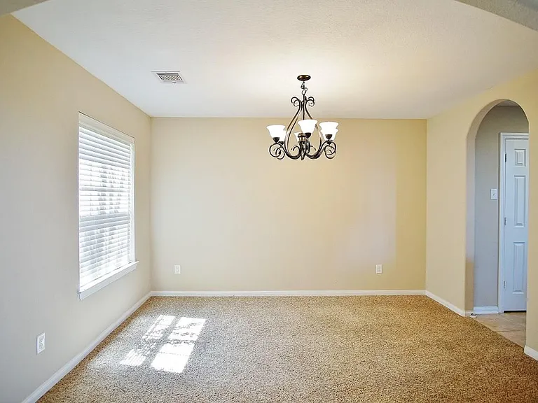 26834 Henson Falls Dr — Photo 2